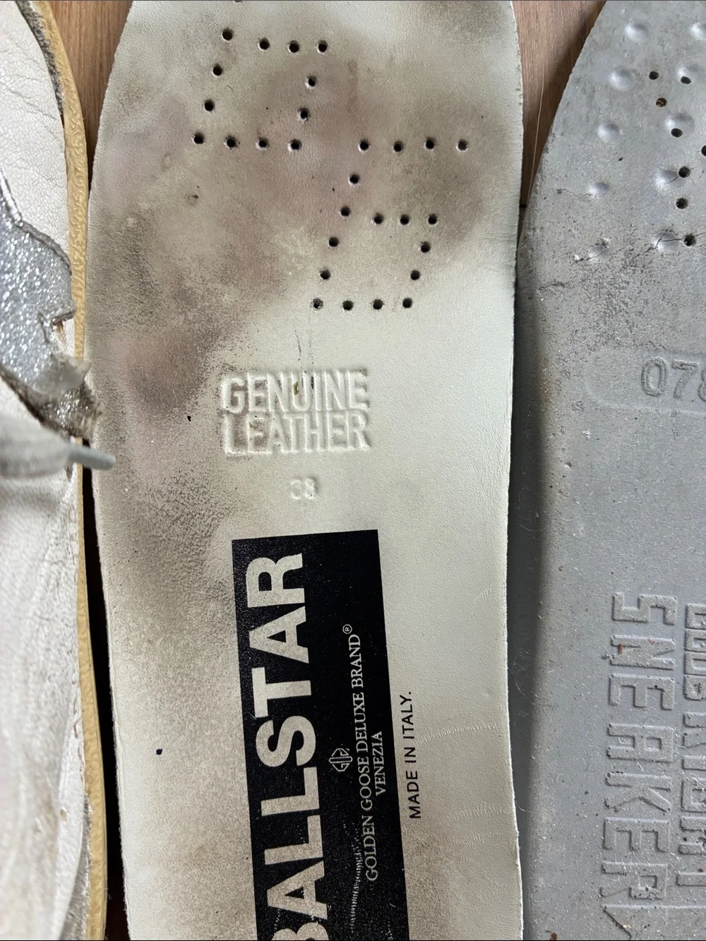 Golden Goose BALLSTAR White With Silver Glitter Star EU 38 (US 8)